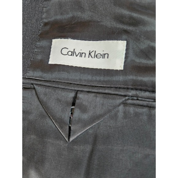Calvin Klein Mens 48R Blazer Charcoal Gray 100% Wool 2 Button Suit Jacket 48 R - Picture 3 of 16